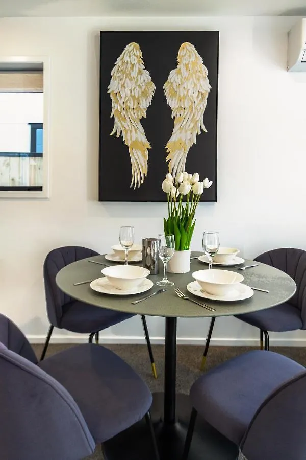 Apartament Central City Awaits 2 Bed 2 Bath With Carpark Christchurch Nowa Zelandia