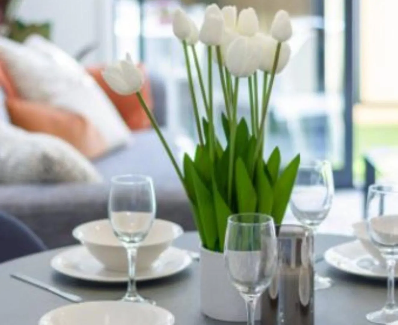 Central City Awaits 2 Bed 2 Bath With Carpark Christchurch Apartament