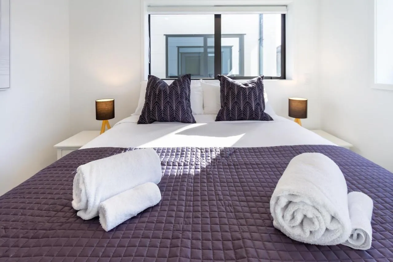 Central City Awaits 2 Bed 2 Bath With Carpark Christchurch Apartamento